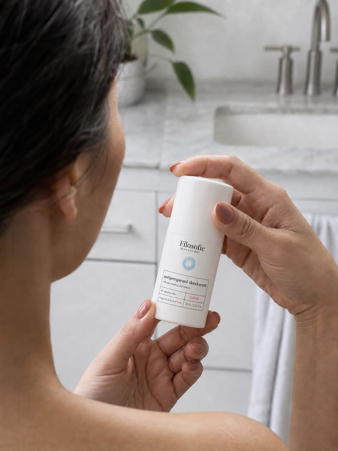 FILOSOFIE CALM antiperspirant deodorant Дезодорант-антиперспирант для деликатного ухода за кожей