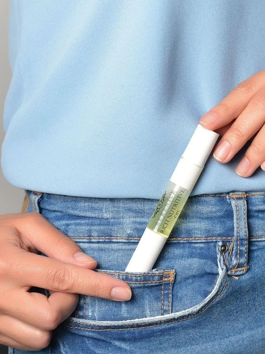 BERENICE Масло для ногтей и кутикулы «Питание и увлажнение» "Rich nutritive oil" в карандаше 4ml New