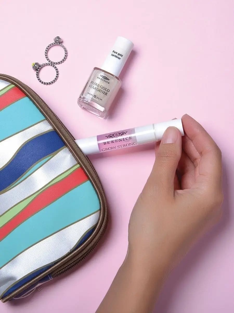 BERENICE Гель для роста ногтей с мультиминеральным комплексом "Grow strong" в карандаше 4 ml