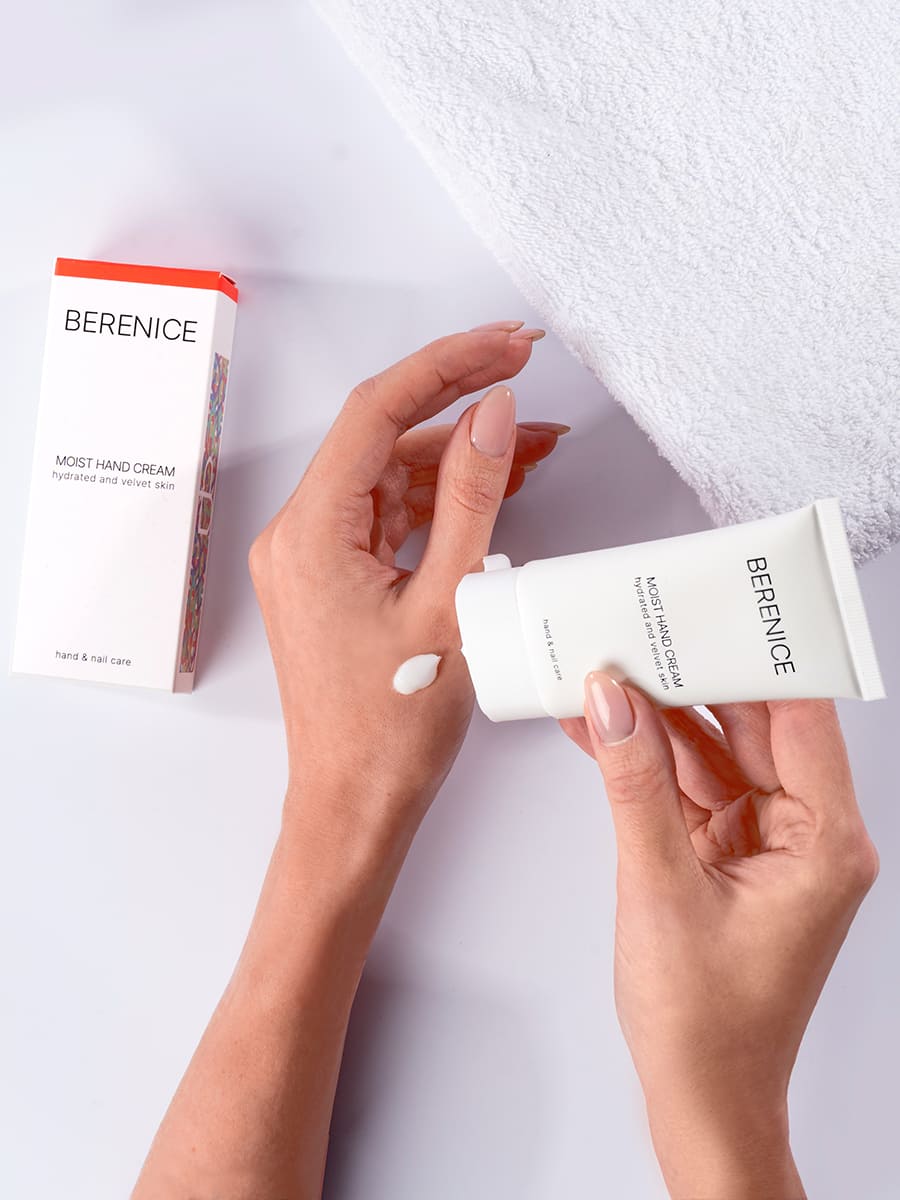 BERENICE MOIST HAND CREAM Увлажняющий крем для рук 